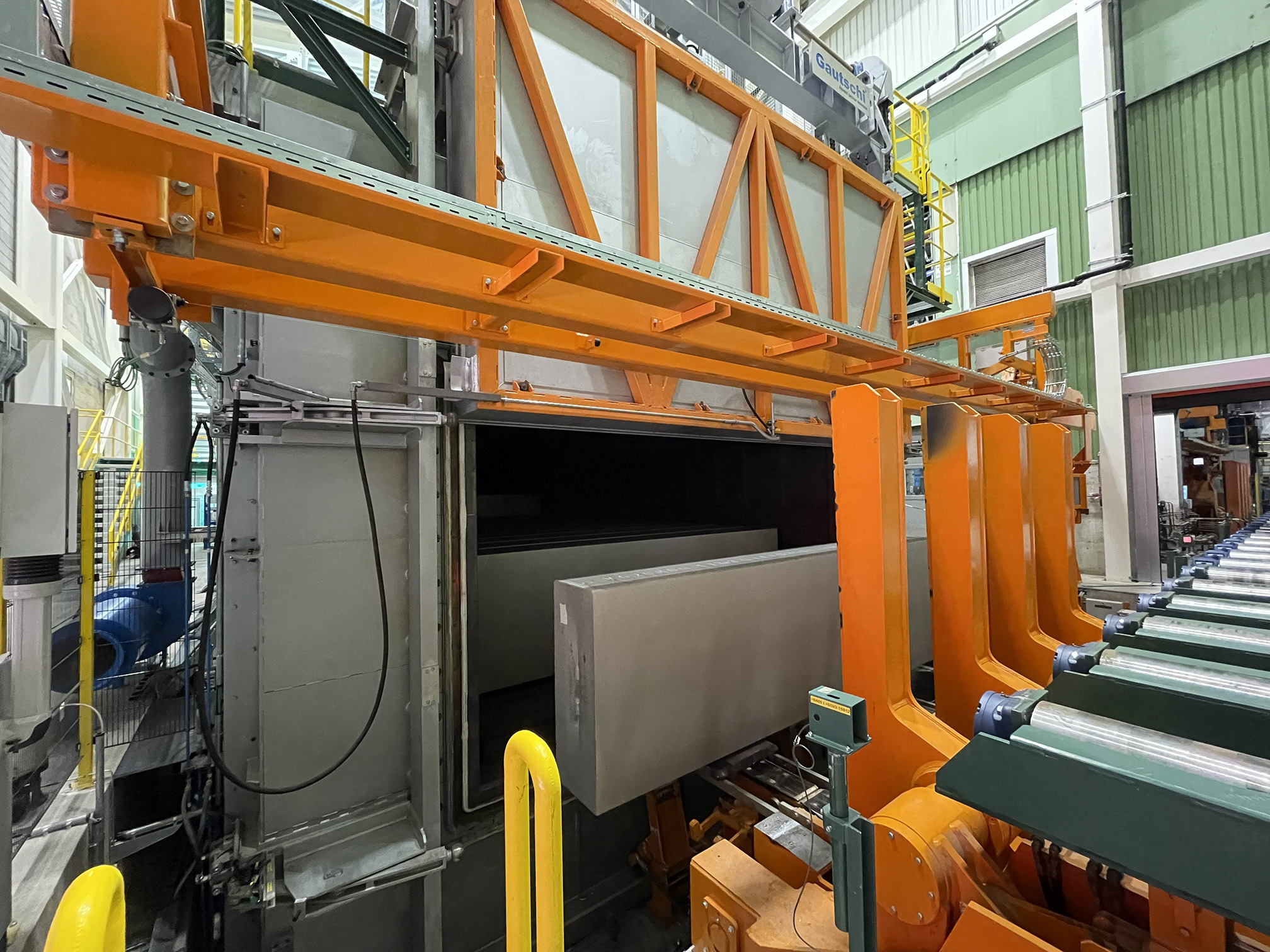 Elektrischer Stoßofen | Electrical pusher furnace