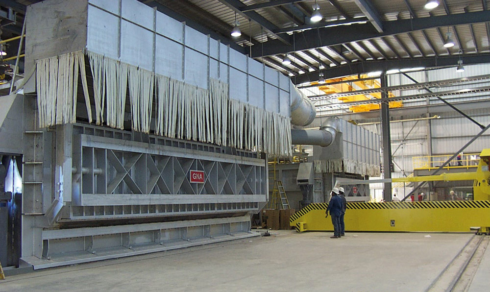 Melting furnace with a capacity of 18 t/h